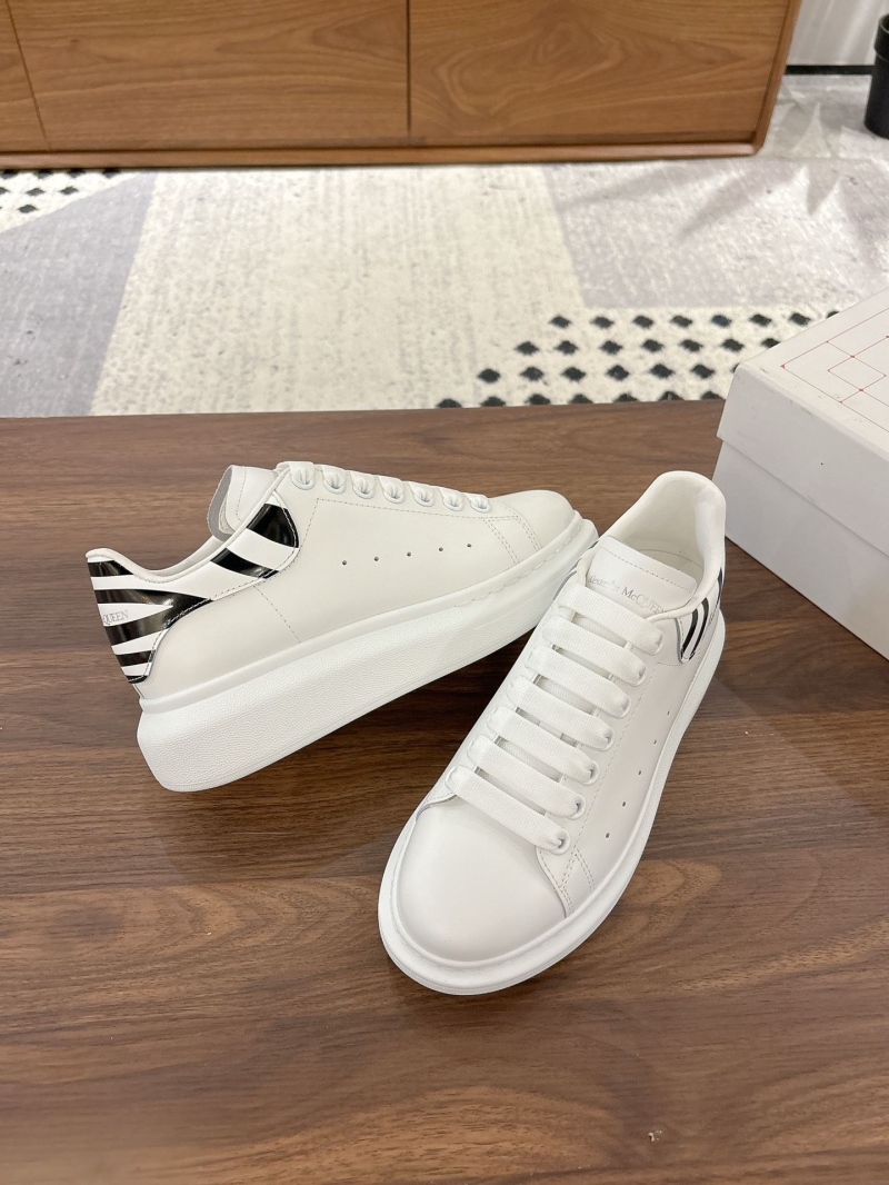 a1exa*der Mcqv*en sneakers